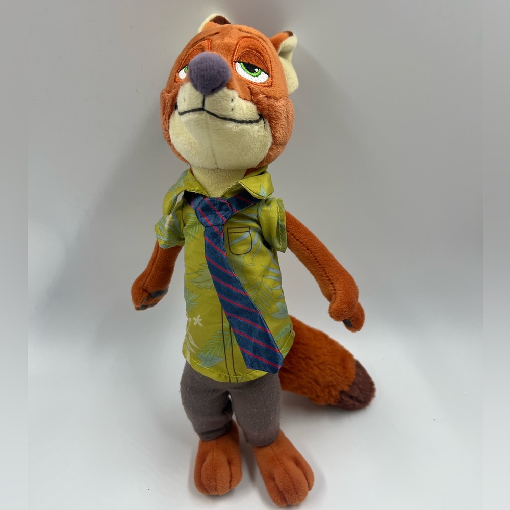 Disney Zootopia Nick Wilde Plush Toy 13 Inch